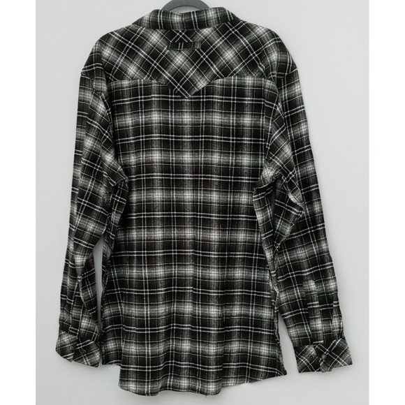 Legendary Whitetails Flannel Shirt Men's Size XL Plaid Green Snap Button Pre-own - Picture 2 of 11